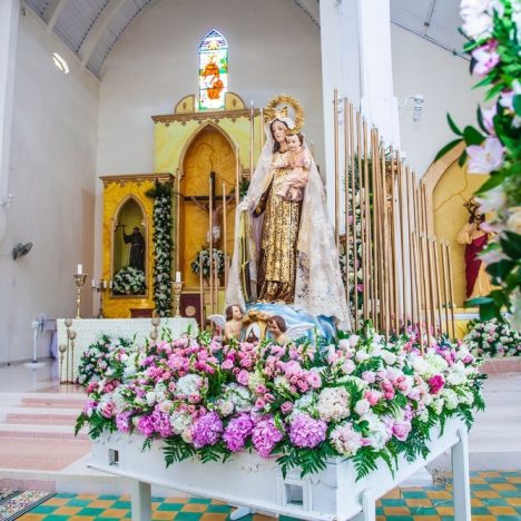 Vom harten Kirchenholz zum kuscheligen Heimsofa
